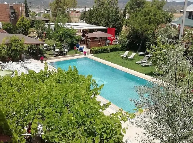 Green House Bogazici-dodo House Отель Богазычи